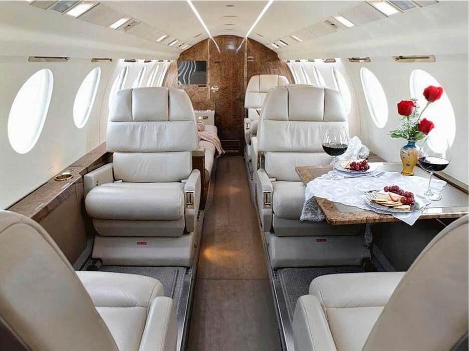 cabin Dassault Falcon 50